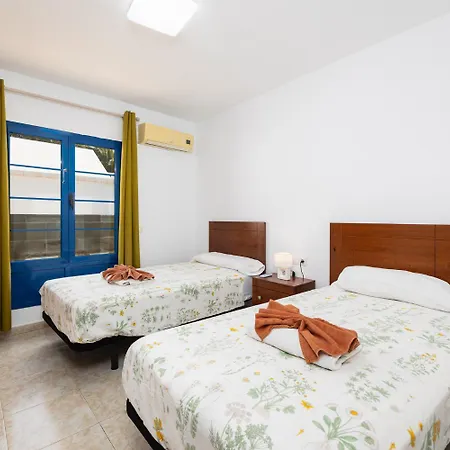 Acomari Playa Blanca (Lanzarote)