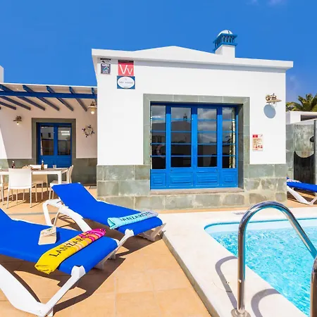 Acomari * Playa Blanca (Lanzarote)