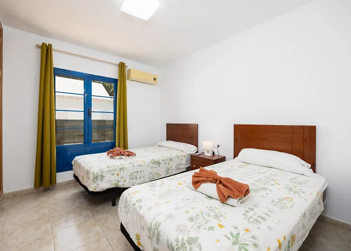 Acomari Playa Blanca (Lanzarote)